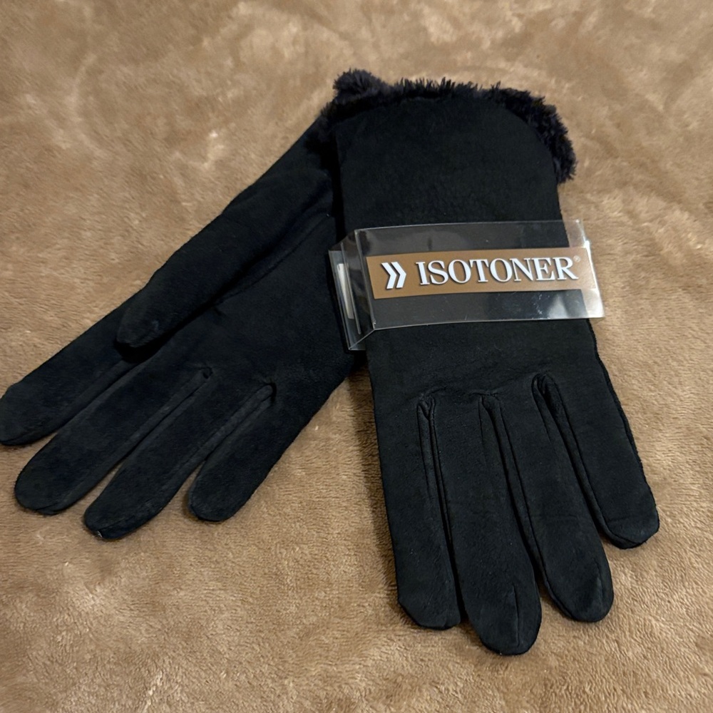 Isotoner Women's Black Fleece-Lined Gloves